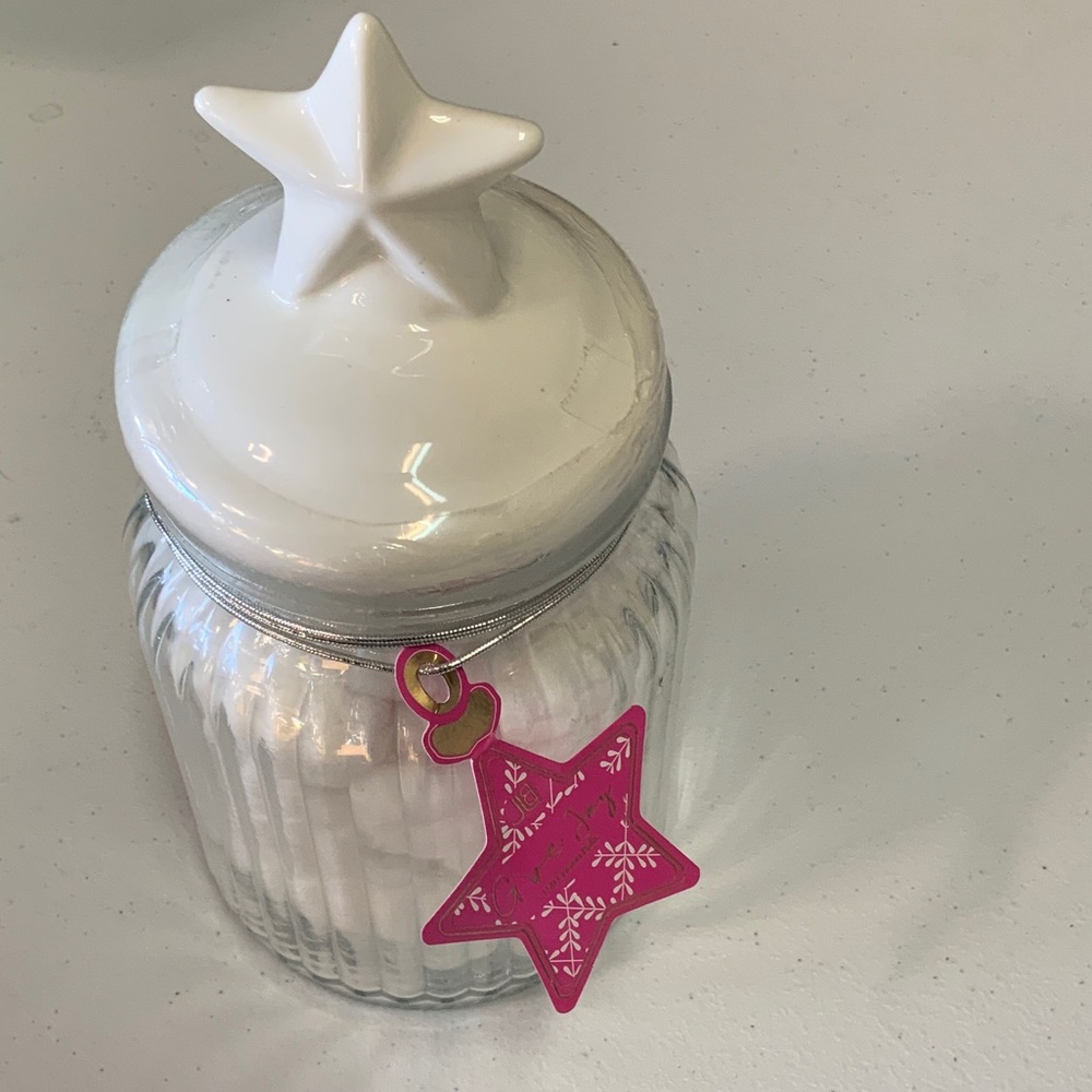 White Star Lid Glass Jar With 150 Cotton Balls